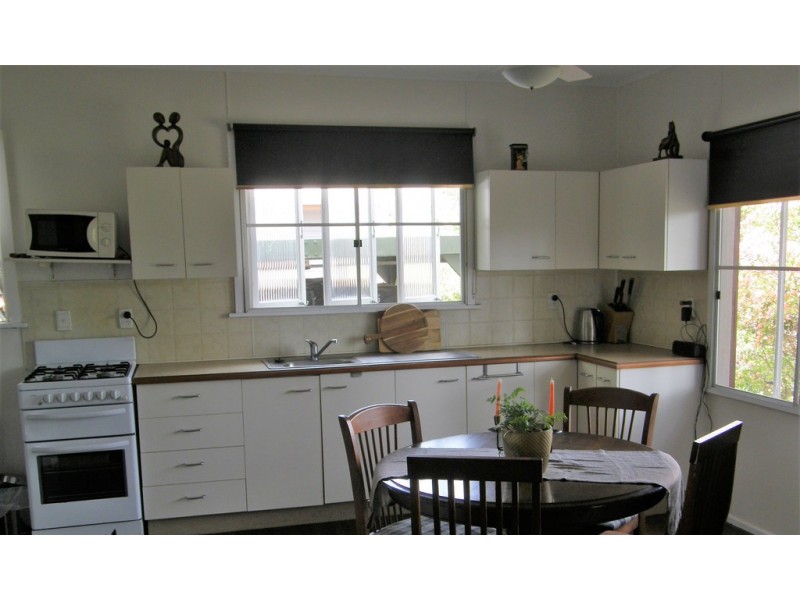 40 Faust Street, Proserpine QLD 4800