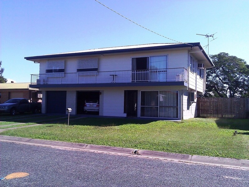 4 Debney St, Proserpine QLD 4800
