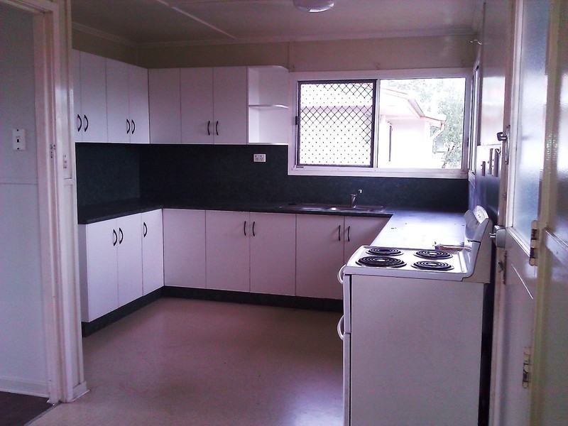 8 Philip St, Proserpine QLD 4800