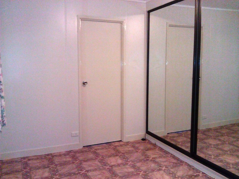 2 / 16 Usher Road, Mount Julian QLD 4800