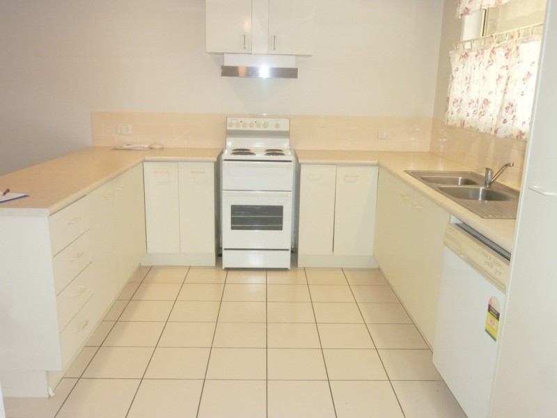 16 Carnation Street, Proserpine QLD 4800