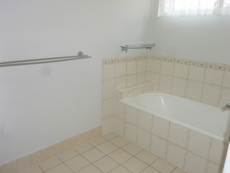 16 Carnation Street, Proserpine QLD 4800