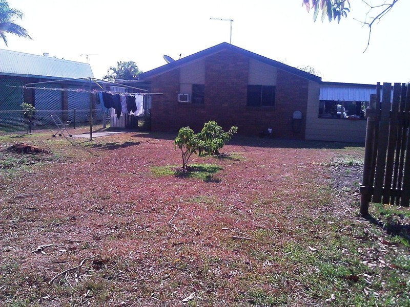 30 Hansen Dr, Proserpine QLD 4800