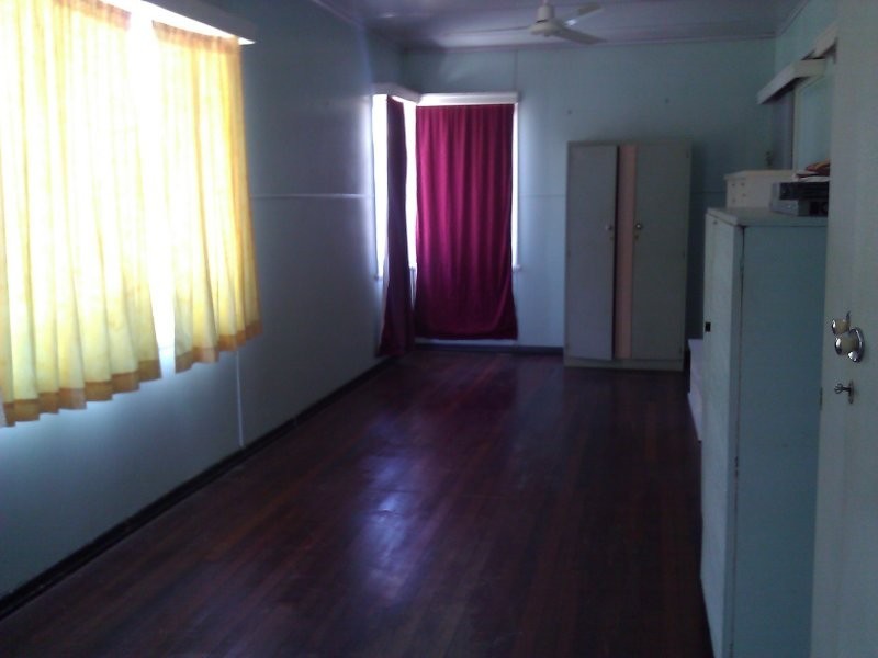 52 Chapman Street, Proserpine QLD 4800