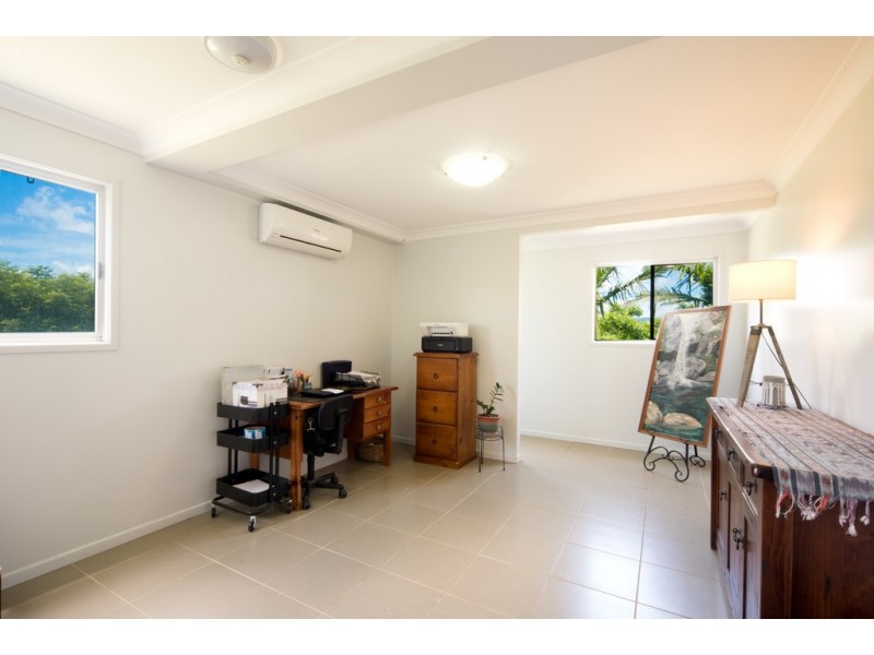 86 Whitsunday Drive, Bloomsbury QLD 4799