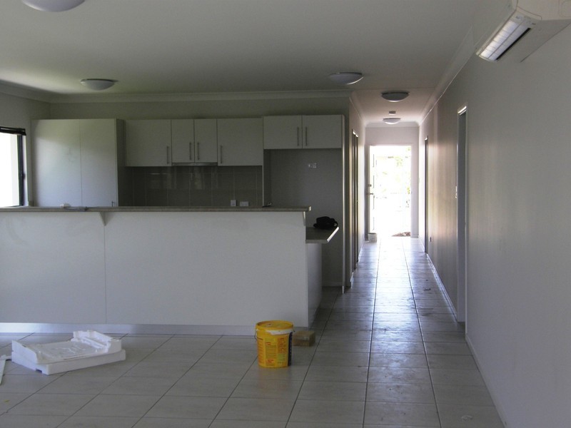 6 Damson Cres, Proserpine QLD 4800