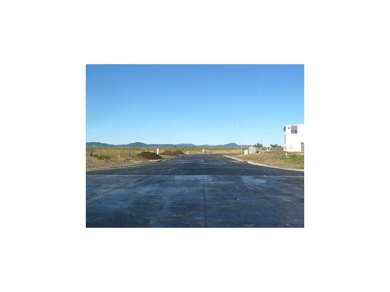 17, Lot 5 Horsford Place, Proserpine QLD 4800