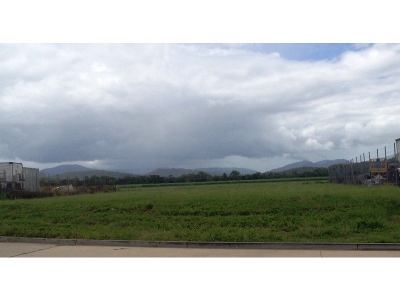 17, Lot 5 Horsford Place, Proserpine QLD 4800