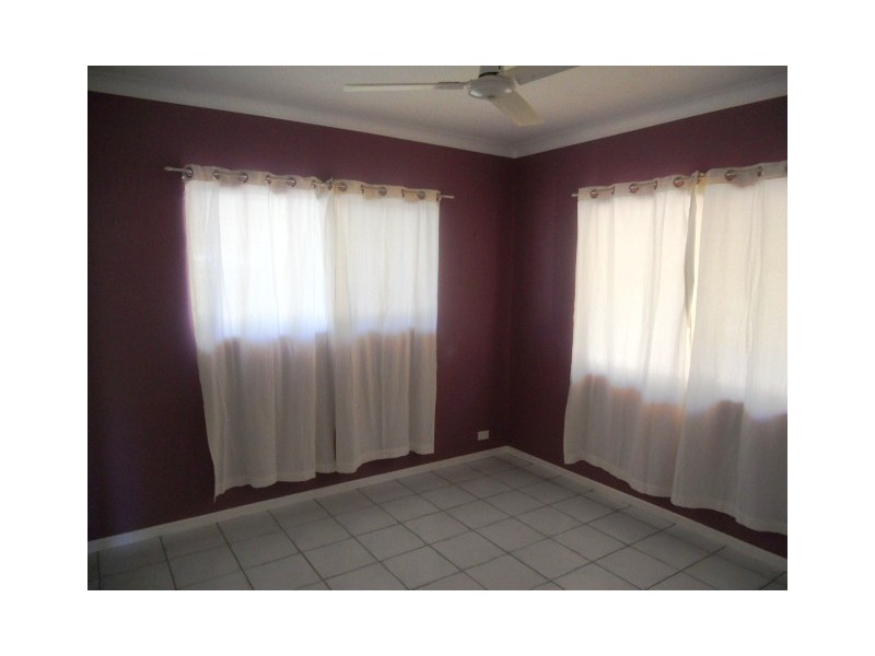 67 Gloucester Ave, Hideaway Bay QLD 4800