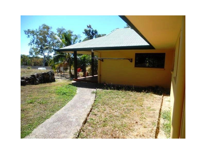 67 Gloucester Ave, Hideaway Bay QLD 4800