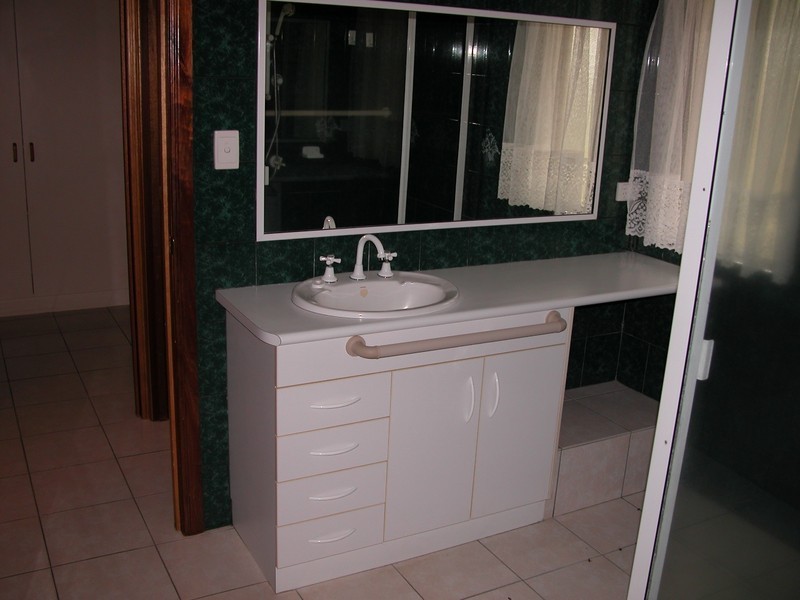 4 Badilla Cres, Proserpine QLD 4800