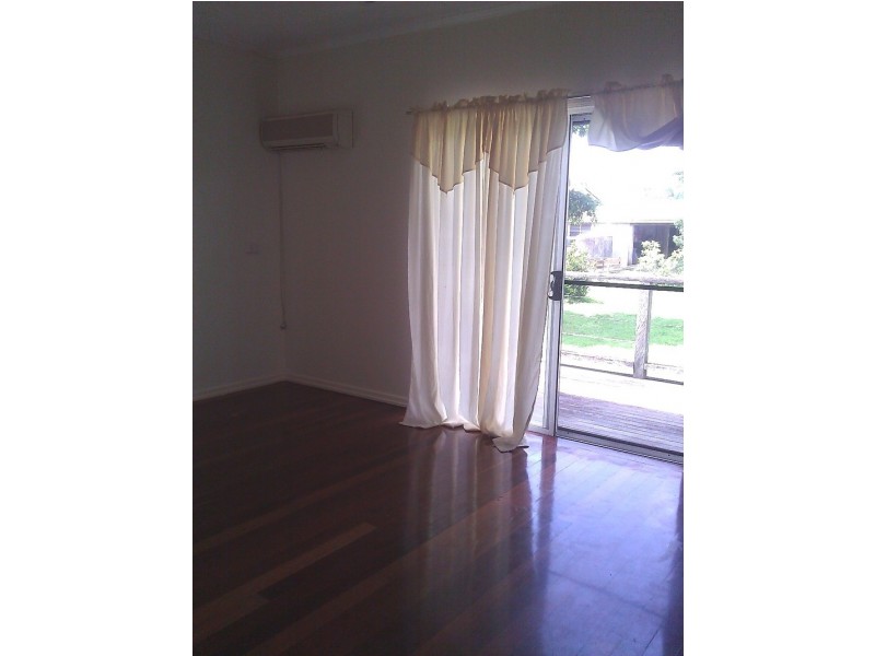 38 Taylor St, Proserpine QLD 4800
