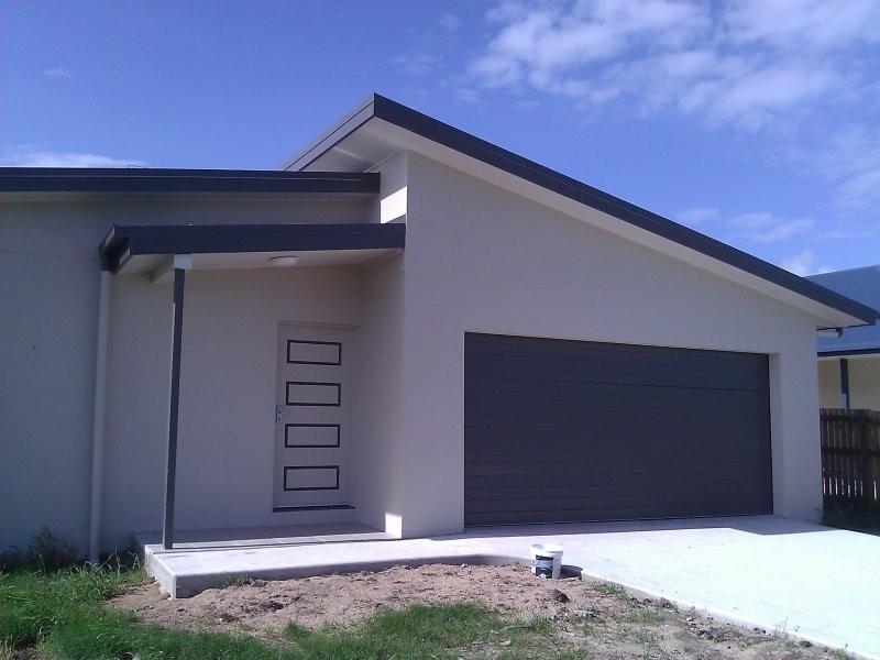 11 Golden Wattle Drive, Proserpine QLD 4800