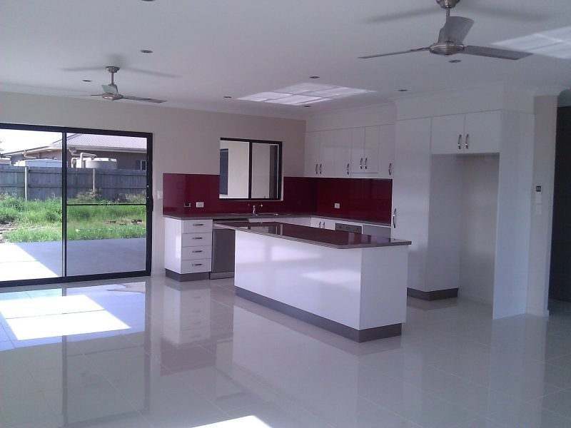11 Golden Wattle Drive, Proserpine QLD 4800