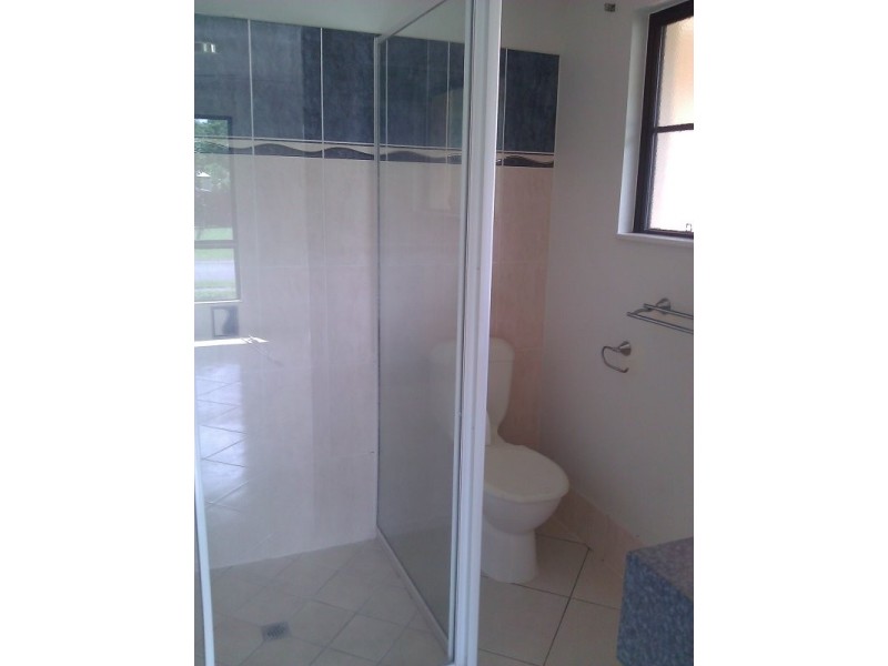 34 Banksia Court, Cannonvale QLD 4802