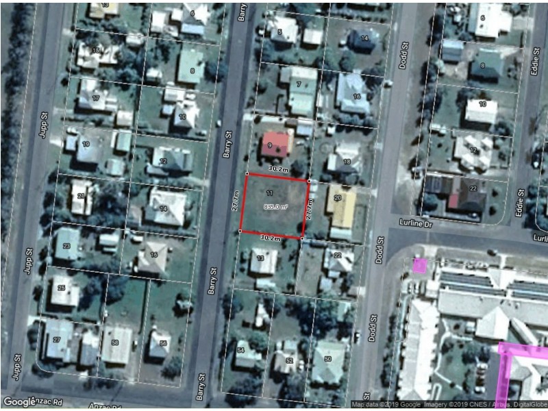 11 Barry Street, Proserpine QLD 4800