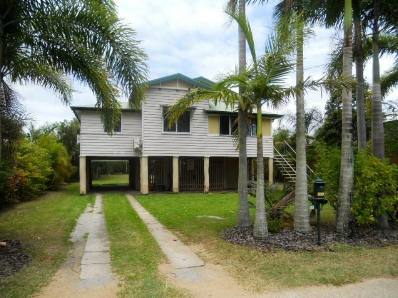 60 Chapman Street, Proserpine QLD 4800