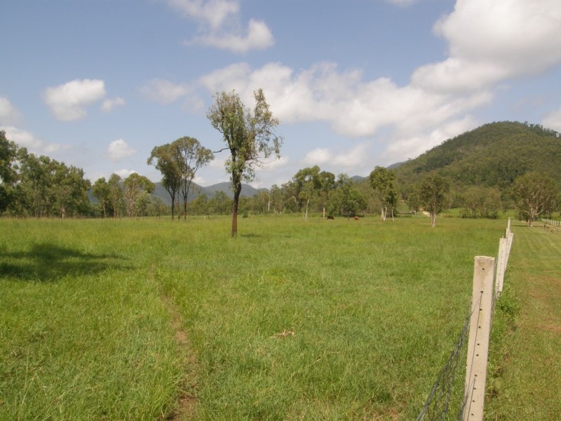 283 Kurkowski Road, Kelsey Creek QLD 4800