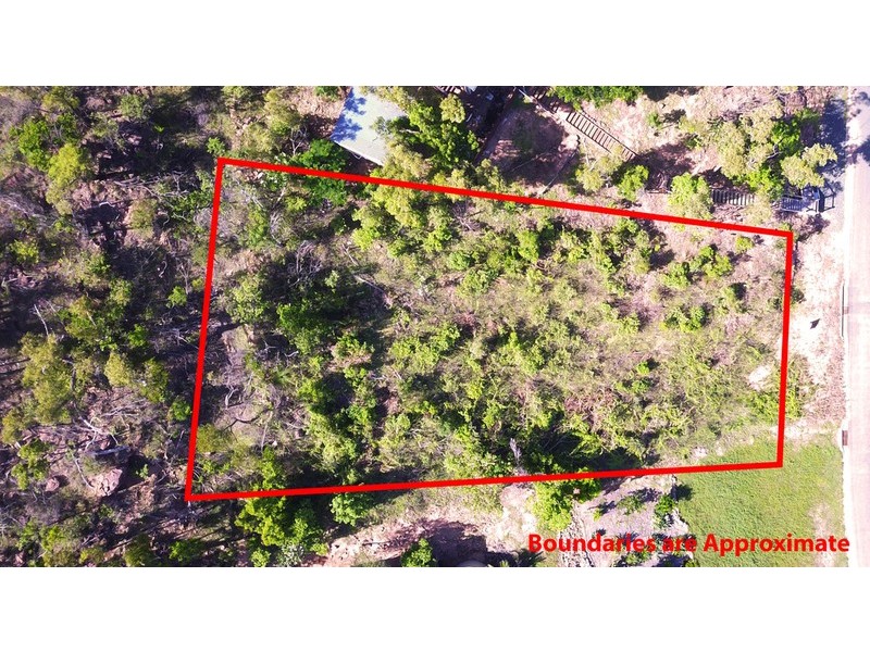 12 Rattray Avenue, Hideaway Bay QLD 4800