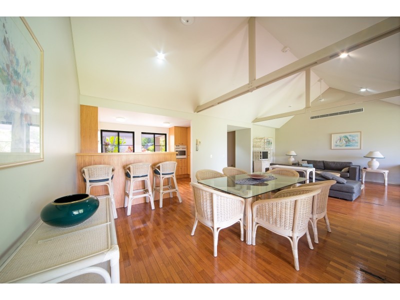 1301 Club Villa, Laguna Quays QLD 4800