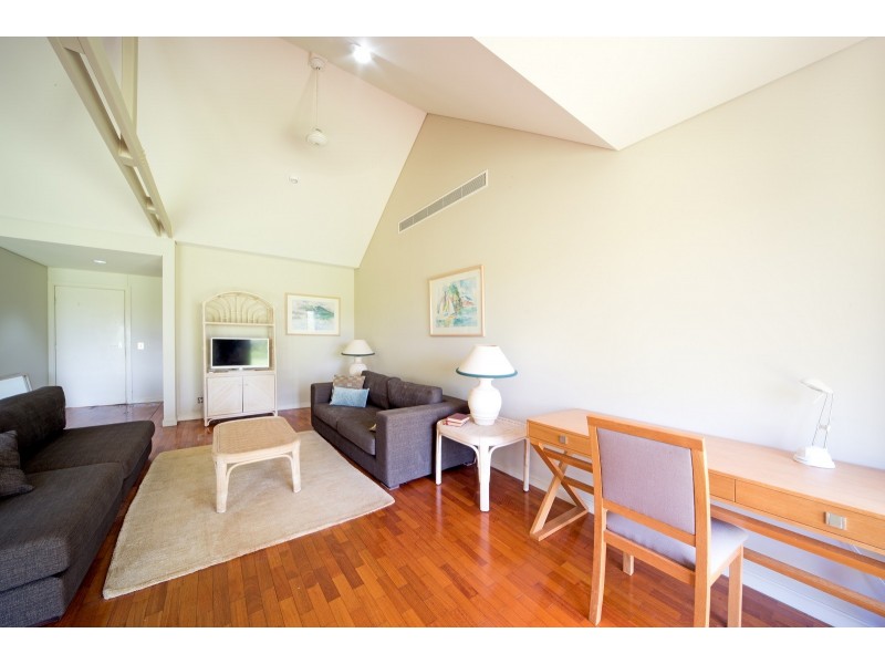 1301 Club Villa, Laguna Quays QLD 4800