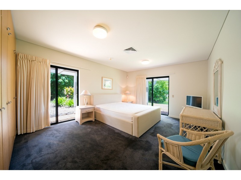1301 Club Villa, Laguna Quays QLD 4800