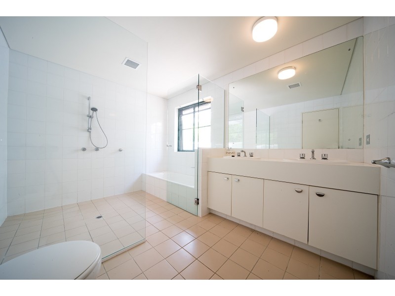 1301 Club Villa, Laguna Quays QLD 4800