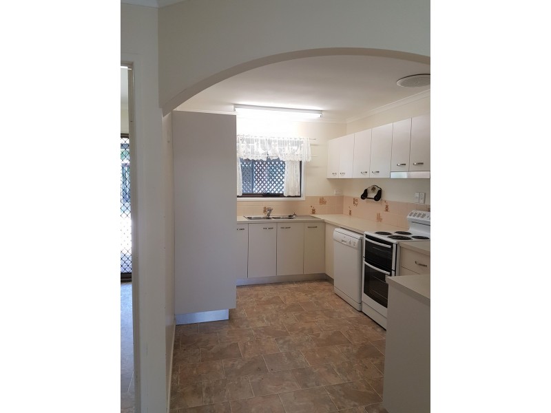 69 Hansen Drive, Proserpine QLD 4800
