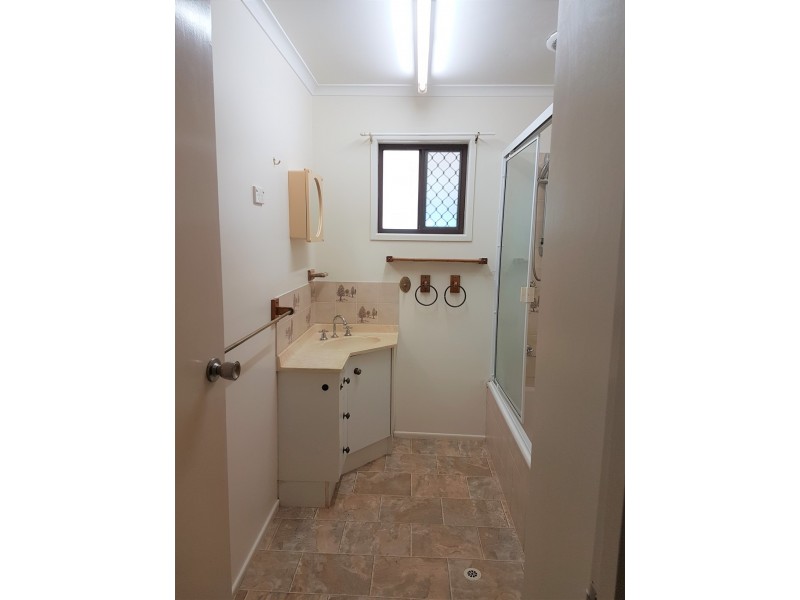 69 Hansen Drive, Proserpine QLD 4800