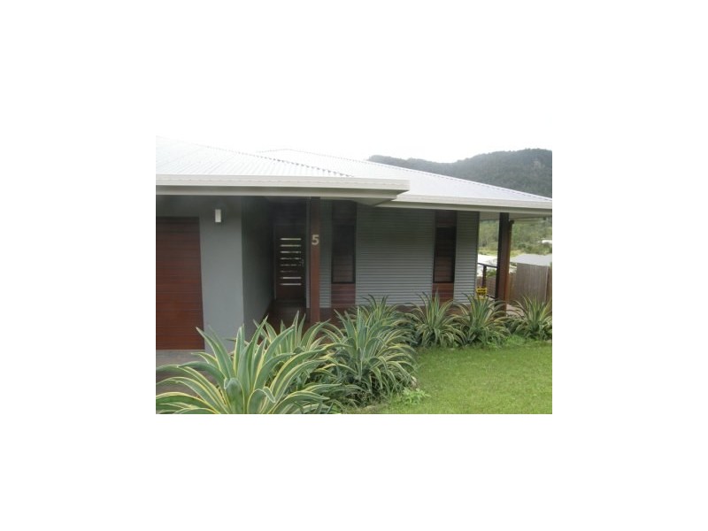 5 Scenic Ridge Drive, Cannonvale QLD 4802