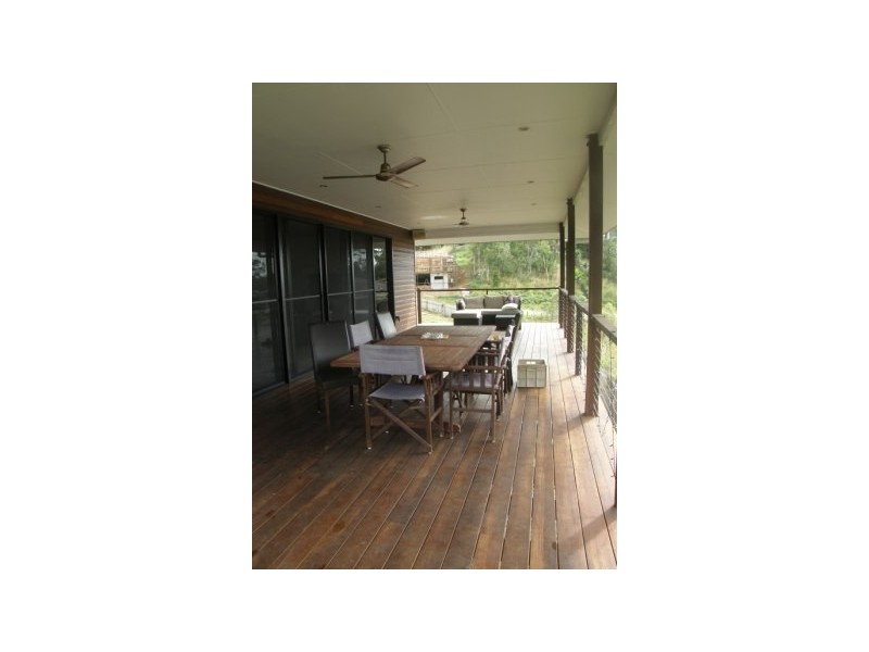 5 Scenic Ridge Drive, Cannonvale QLD 4802