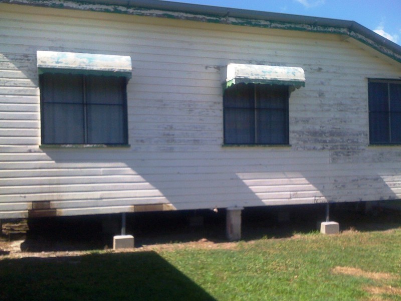 8495 Bruce Hwy, Bloomsbury QLD 4799