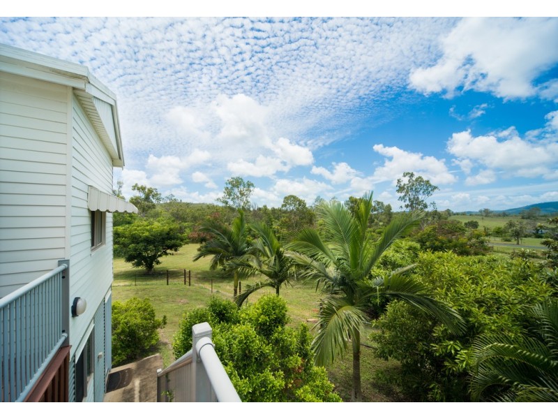 86 Whitsunday Drive, Bloomsbury QLD 4799