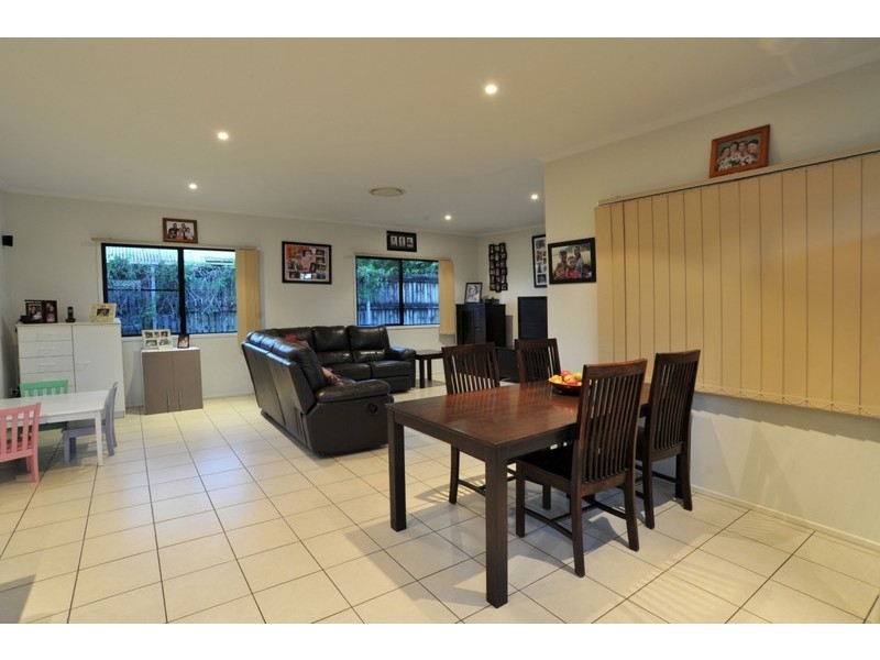 18 b Gardenia Street, Proserpine QLD 4800