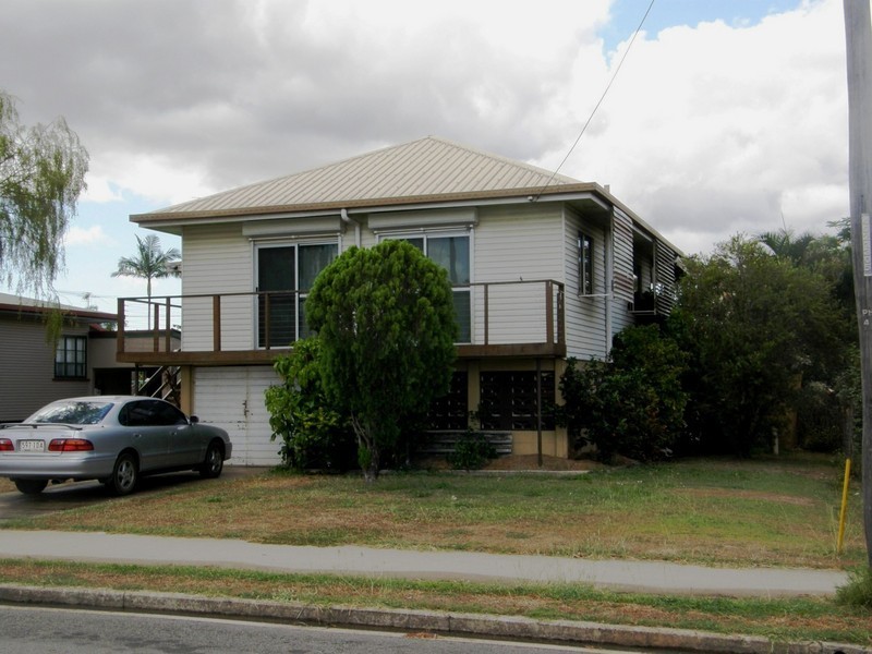 16 Philip Street, Proserpine QLD 4800