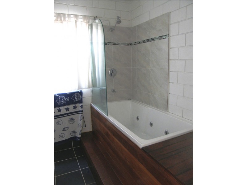 43 Airlie Crescent, Airlie Beach QLD 4802