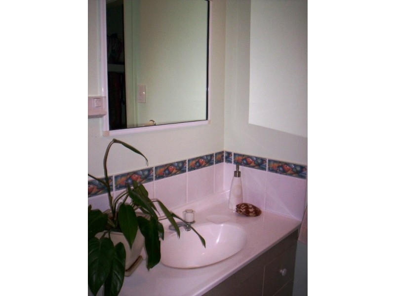 38 Roseric Crescent, Hideaway Bay QLD 4800