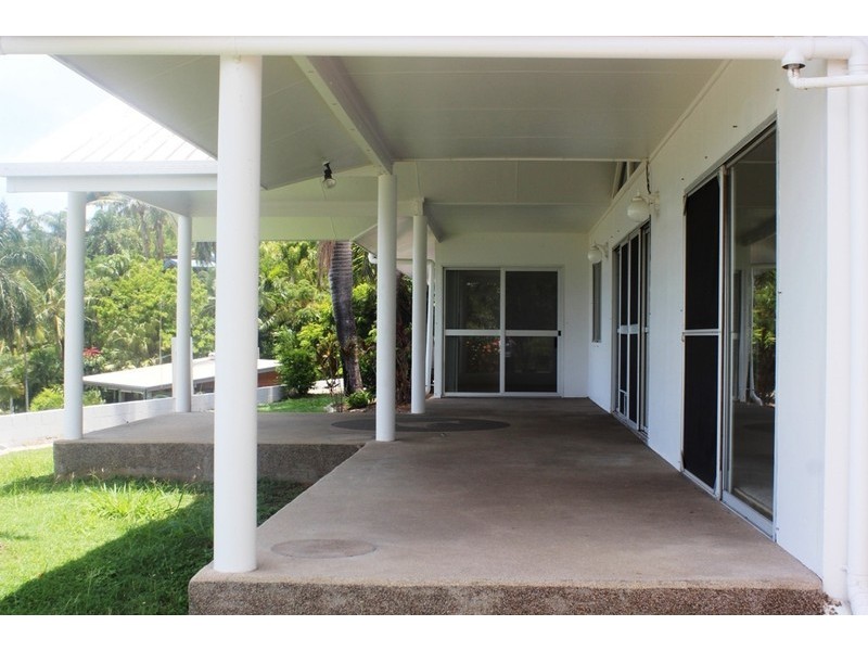 1 Airlie Cres, Airlie Beach QLD 4802