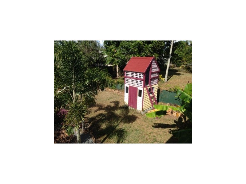 9 Philip Street, Proserpine QLD 4800