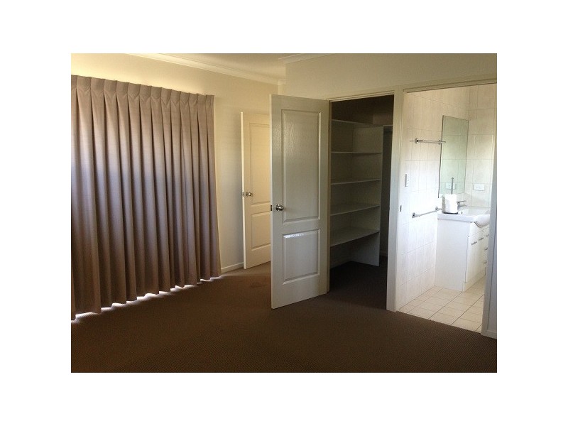 18 Damson Crescent, Proserpine QLD 4800