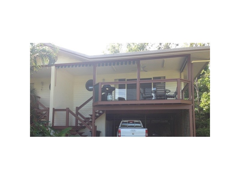 11 MacArthur Drive, Cannonvale QLD 4802