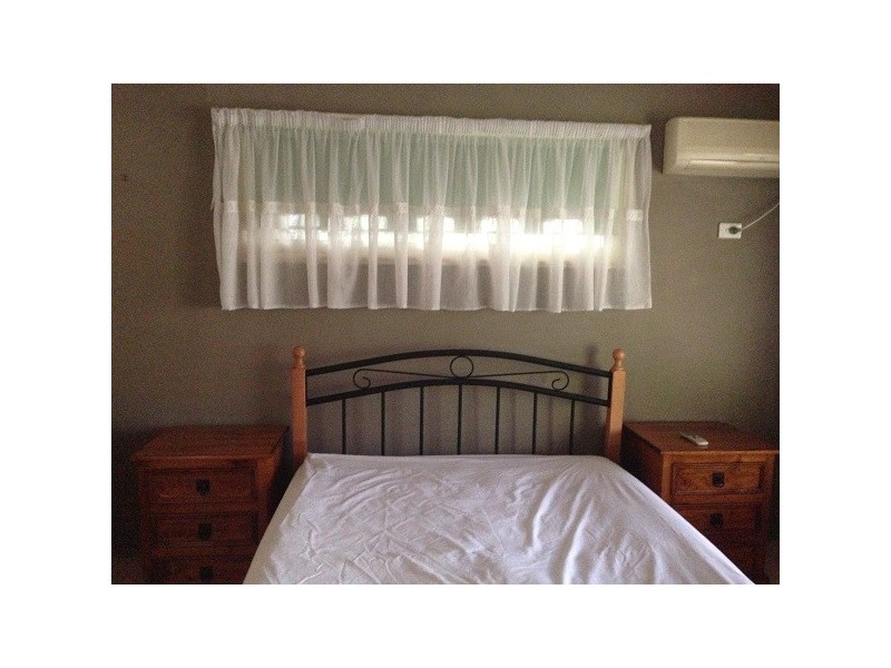 11 MacArthur Drive, Cannonvale QLD 4802