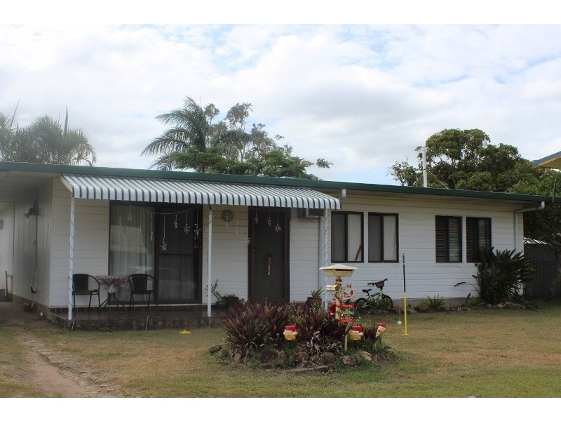 12 Atkinson Street, Proserpine QLD 4800