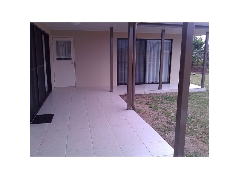 7 Golden Wattle Drive, Proserpine QLD 4800