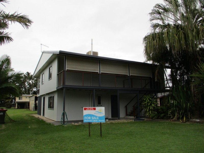 14 Peters Avenue, Midge Point QLD 4799