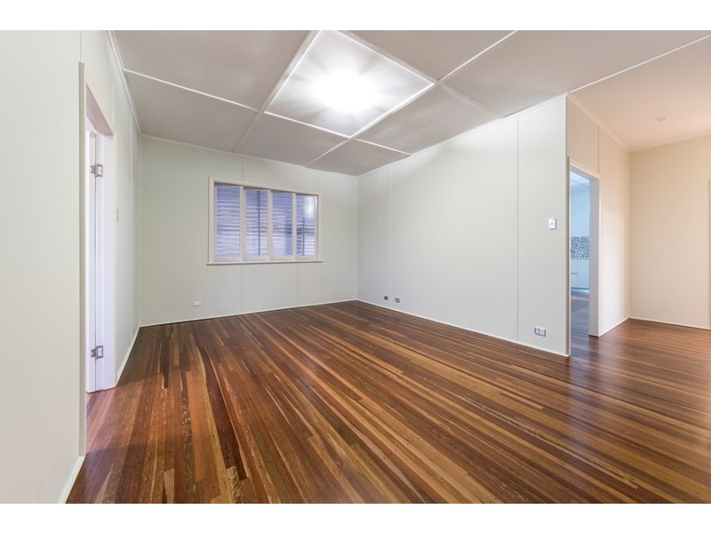 6 Elizabeth Street, Proserpine QLD 4800