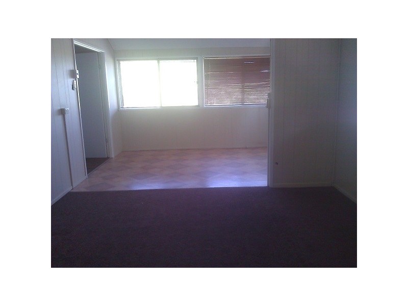 2/ 12588 Bruce Highway, Proserpine QLD 4800