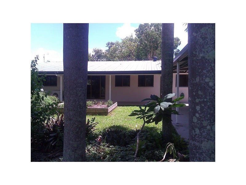 100 Faust, Proserpine QLD 4800
