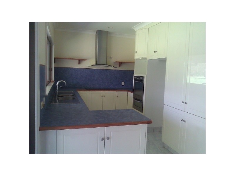 100 Faust, Proserpine QLD 4800