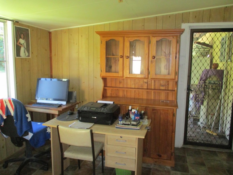 67 Camm Road, Mount Julian QLD 4800